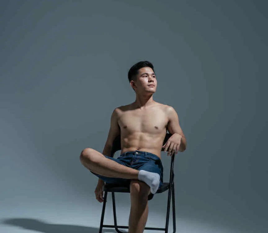 horny_levi Chat XXX Ngoại tuyến