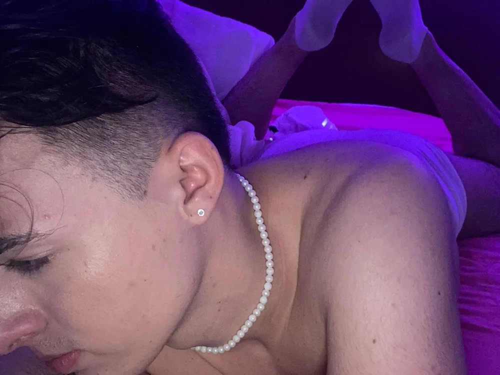 Gael_villa Obrolan XXX Offline