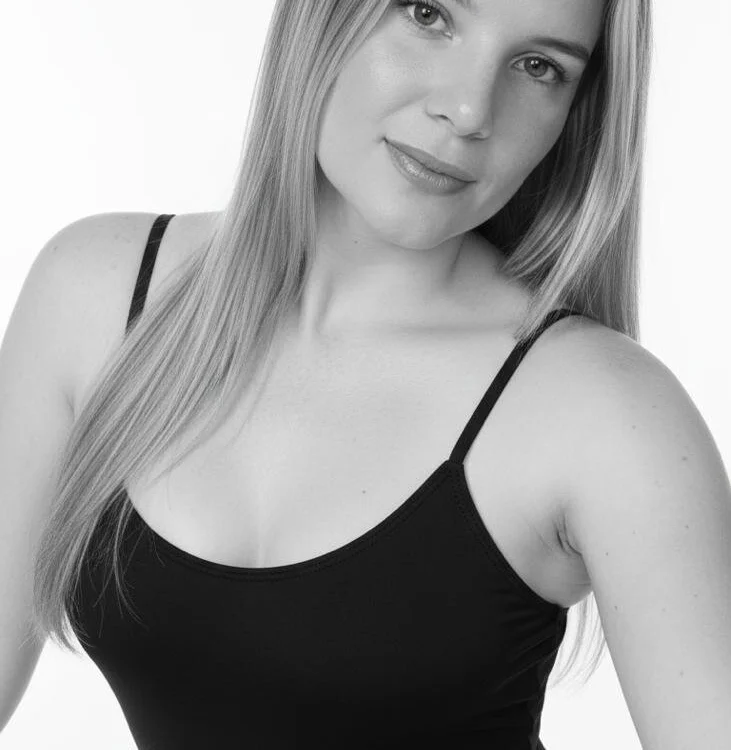 kity021: офлайн-секс-чат