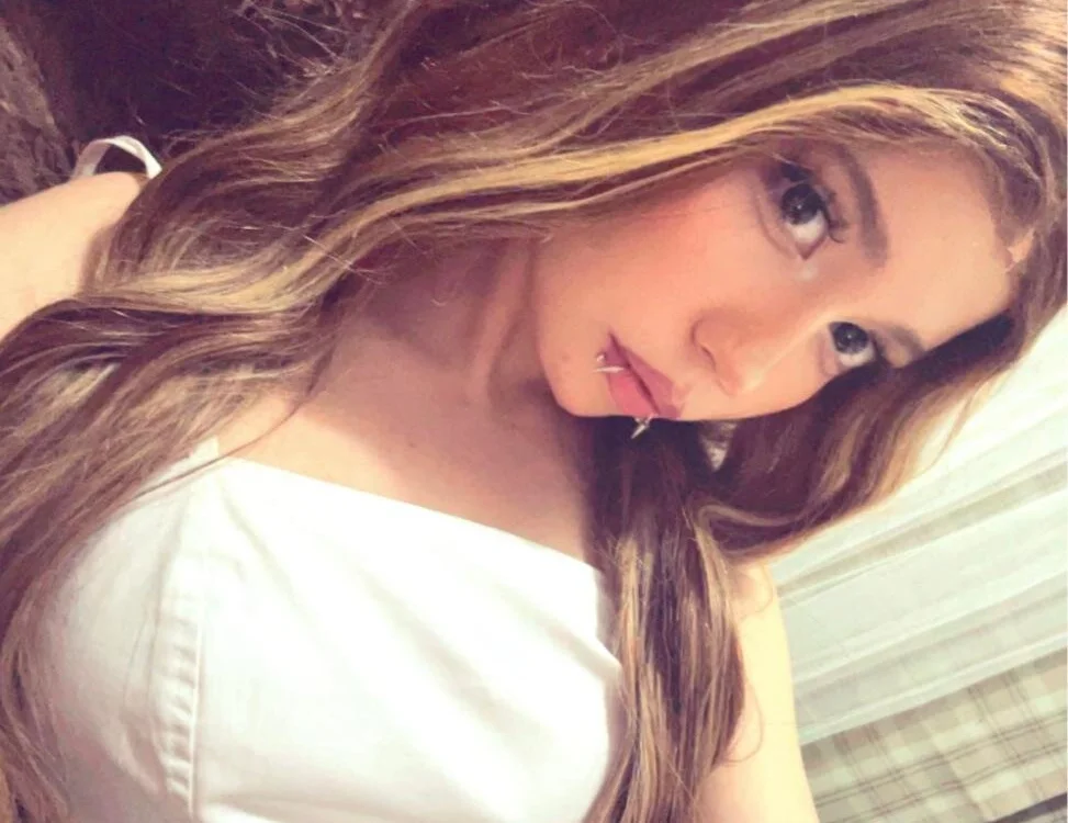 lauprincess' Offline XXX Chat