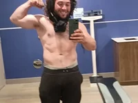 yourtoyboy420 webcam model