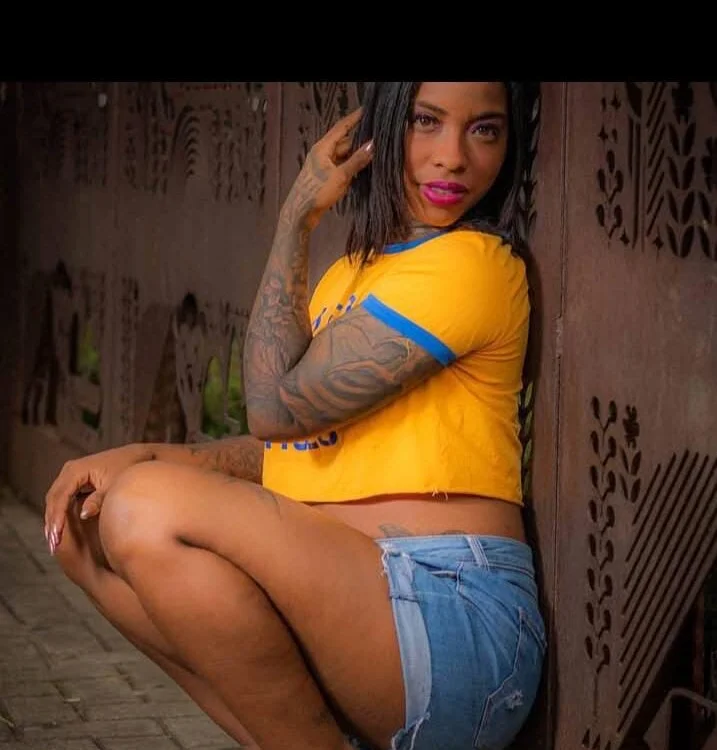 Offline XXX chat Pauline_Fox