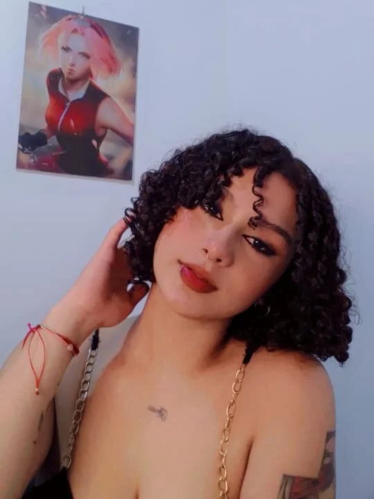 lustyfunteens' Offline XXX Chat