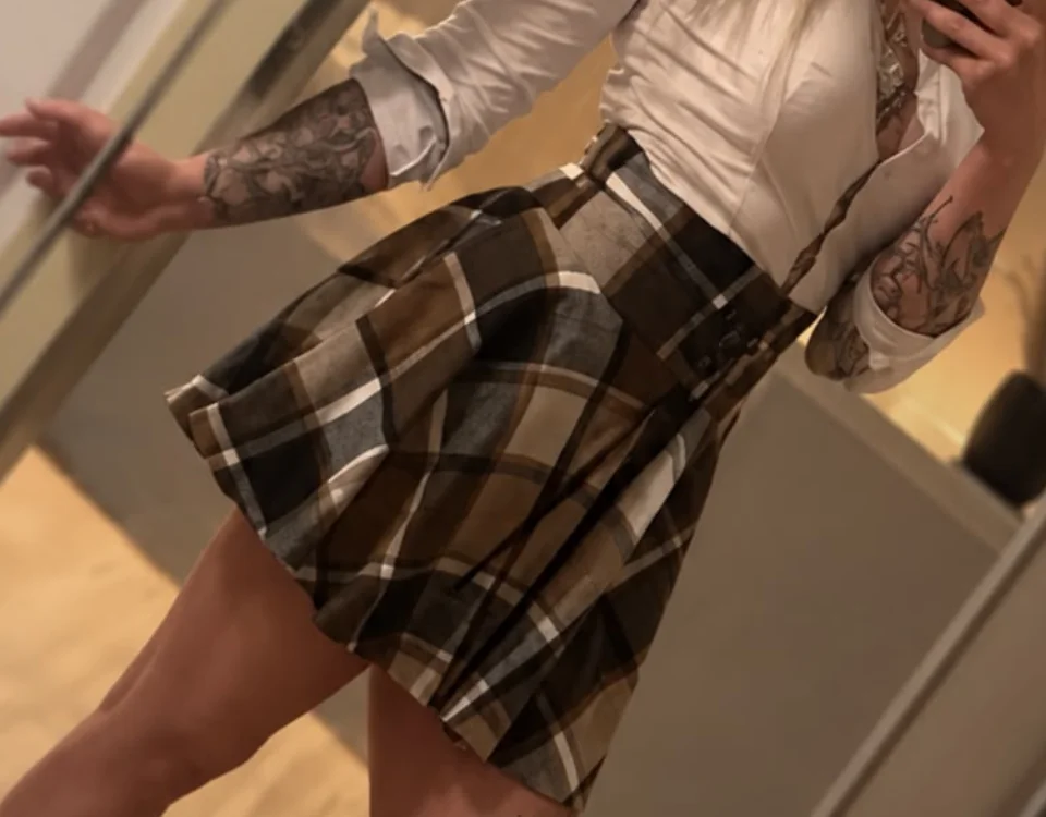 LunaVixen_23 Offline XXX-Chat