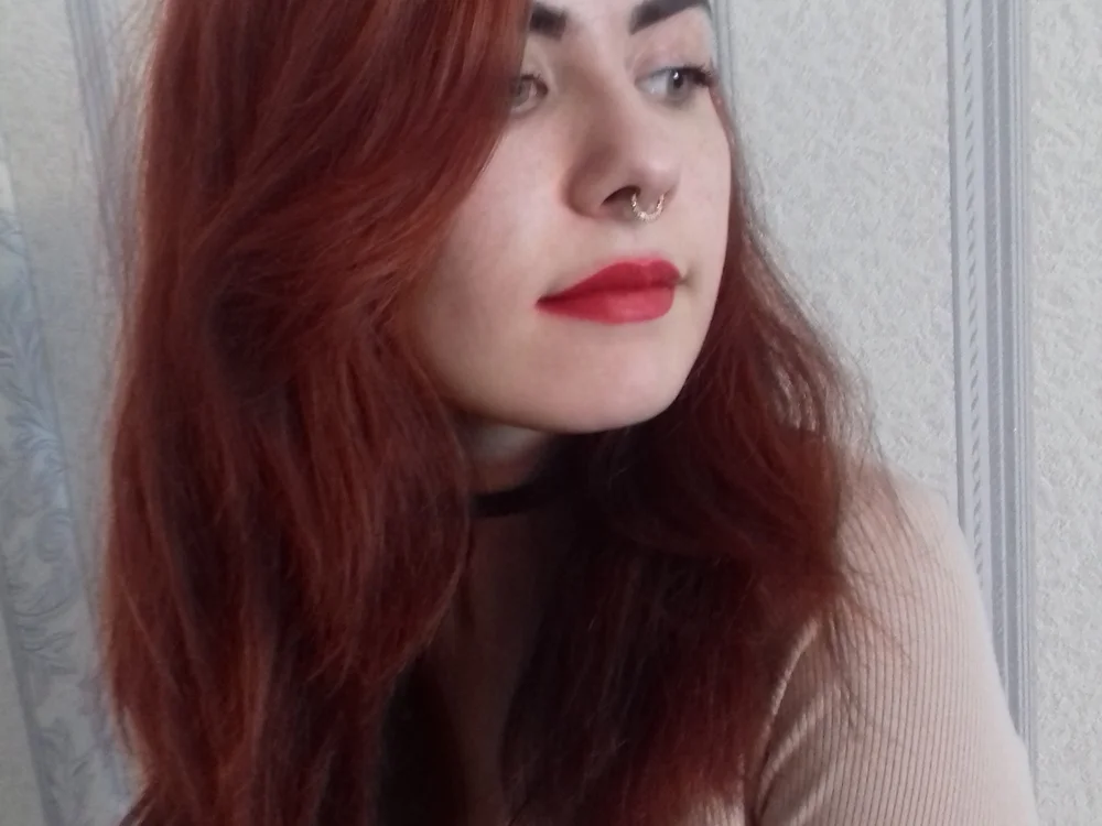 SusanSky's Offline XXX Chat