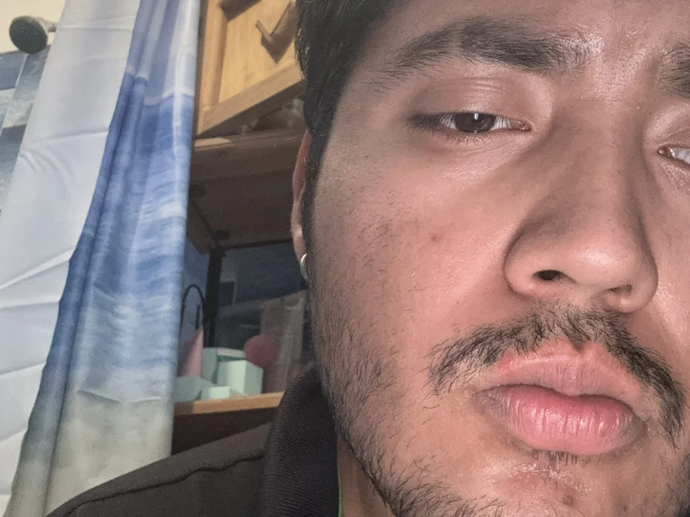 Manolo3052's Offline Chat Room