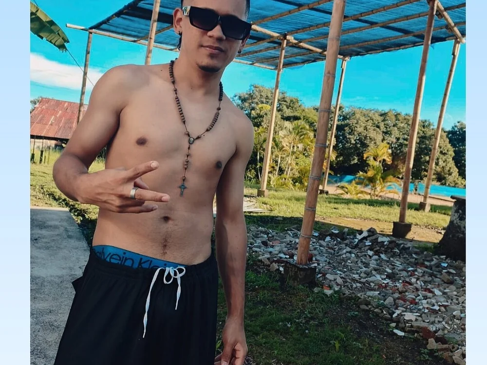 _Morenoo_Col_17cm offline XXX-chat