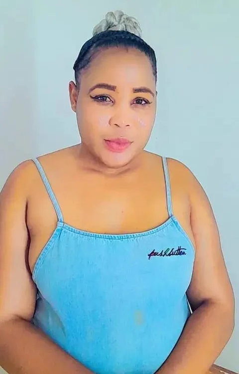 YELLOWMELLOW_XXX's Offline XXX Chat