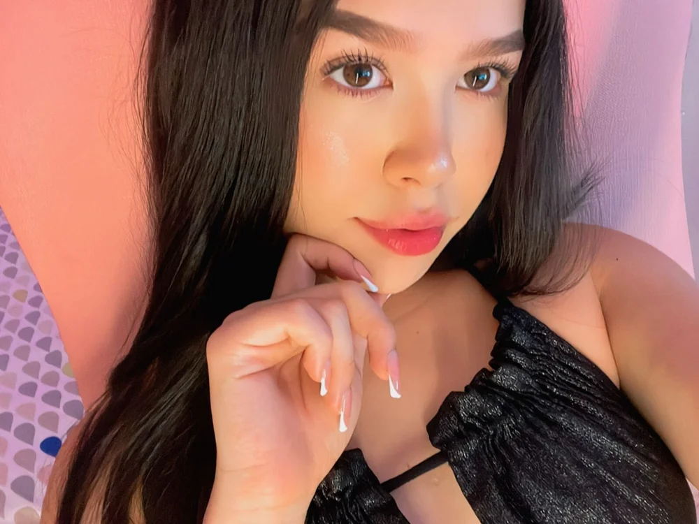 cute_selene_ offline chatrum