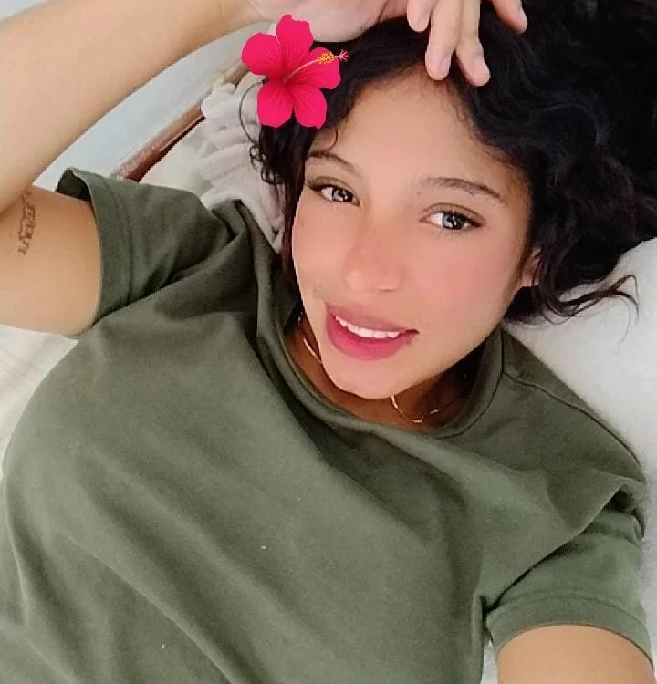 Chat +18 off-line de Cloe_Foster