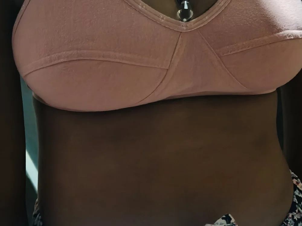 Desi_cpl_143