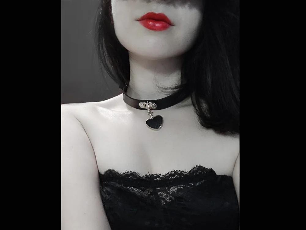ห้องแชทออฟไลน์ของ LilithNyx