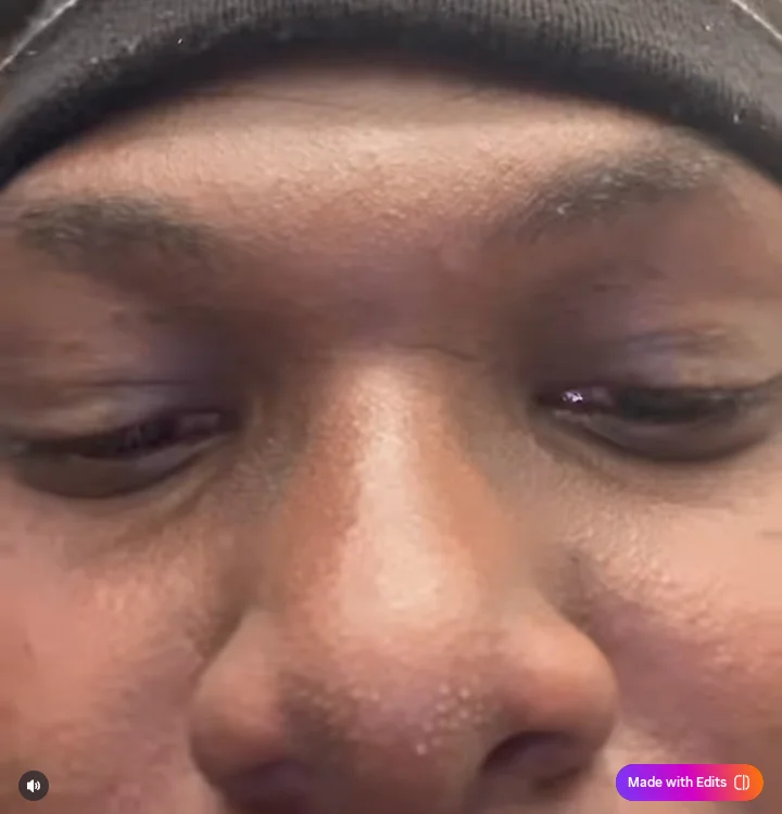 jay_jemmy's Offline Chat Room