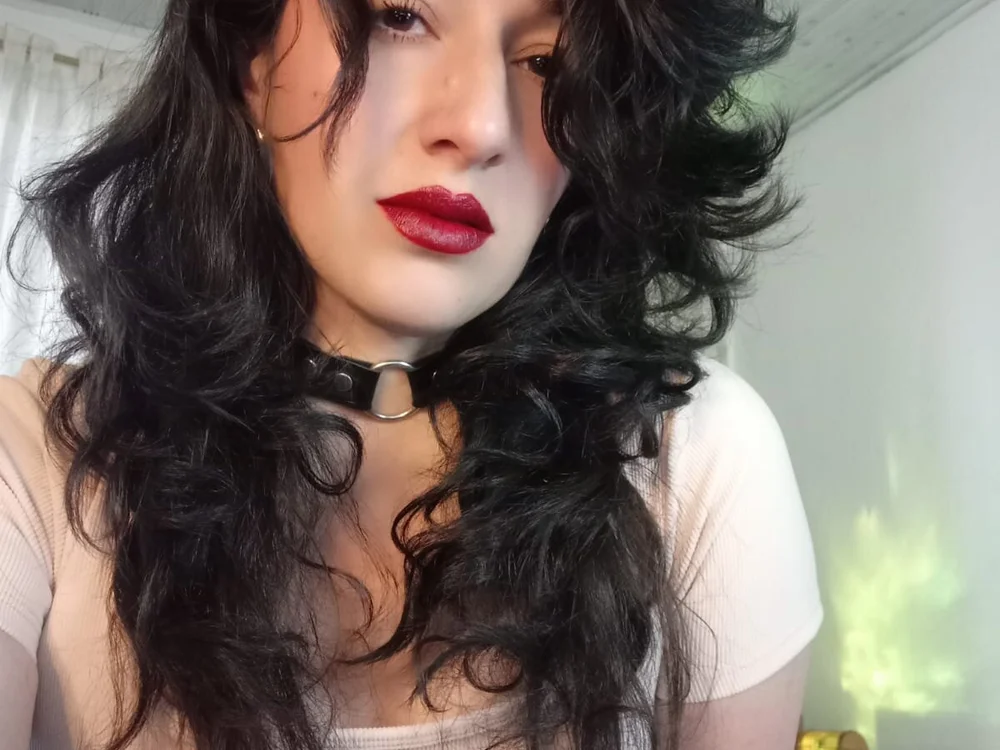 paula_1_'s Offline XXX Chat