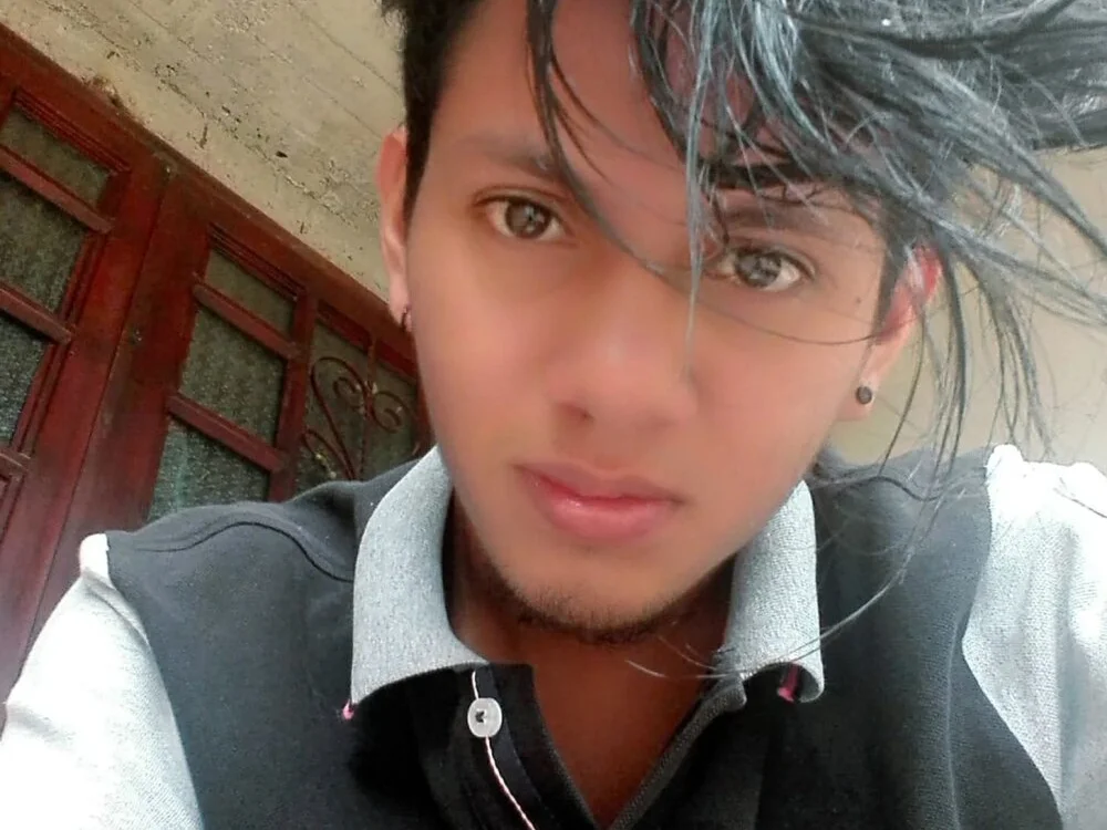 دردشة julianDrex الجنسية دون اتصال