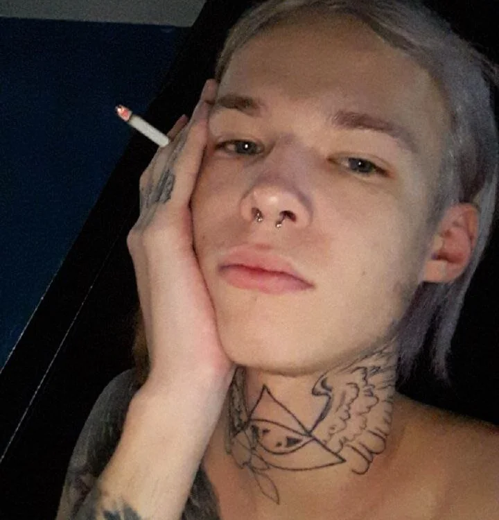 Offline chatovací místnost tefaannss