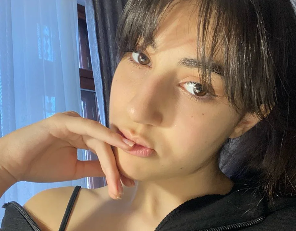 Офлайн-чат XXX Heily_Bennet