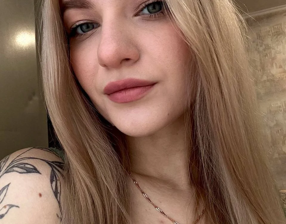 DaisyRowley's Offline XXX Chat