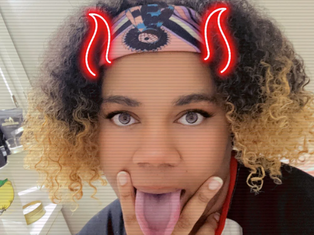 ToniSunfire369's Offline Chat Room