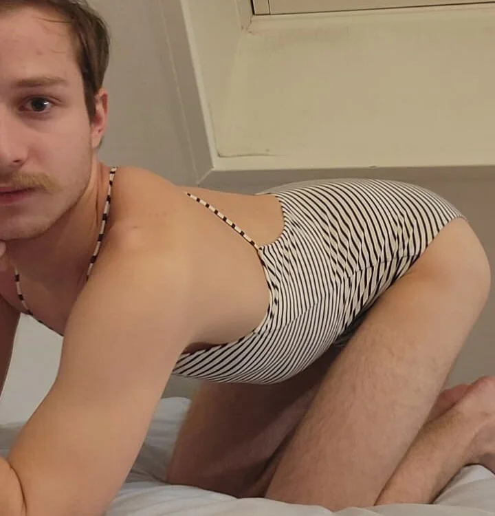 Sissy_clem59 Adlı Modelin Çevrimdışı XXX Sohbeti