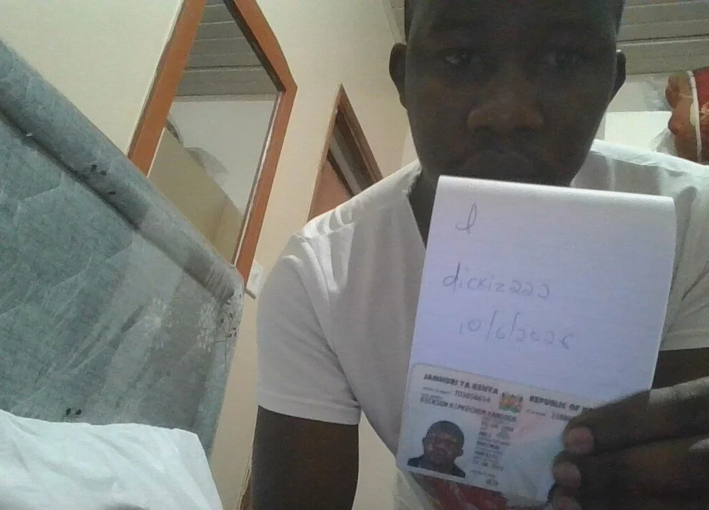 Chatroom XXX hors ligne de mwecheche254