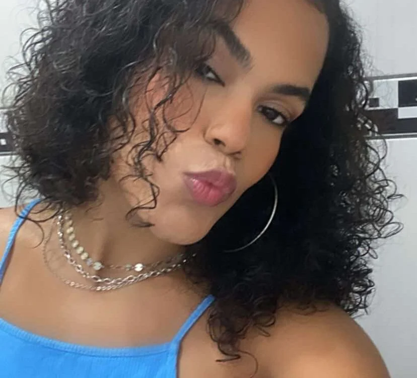 دردشة Natasha-Gray الجنسية دون اتصال