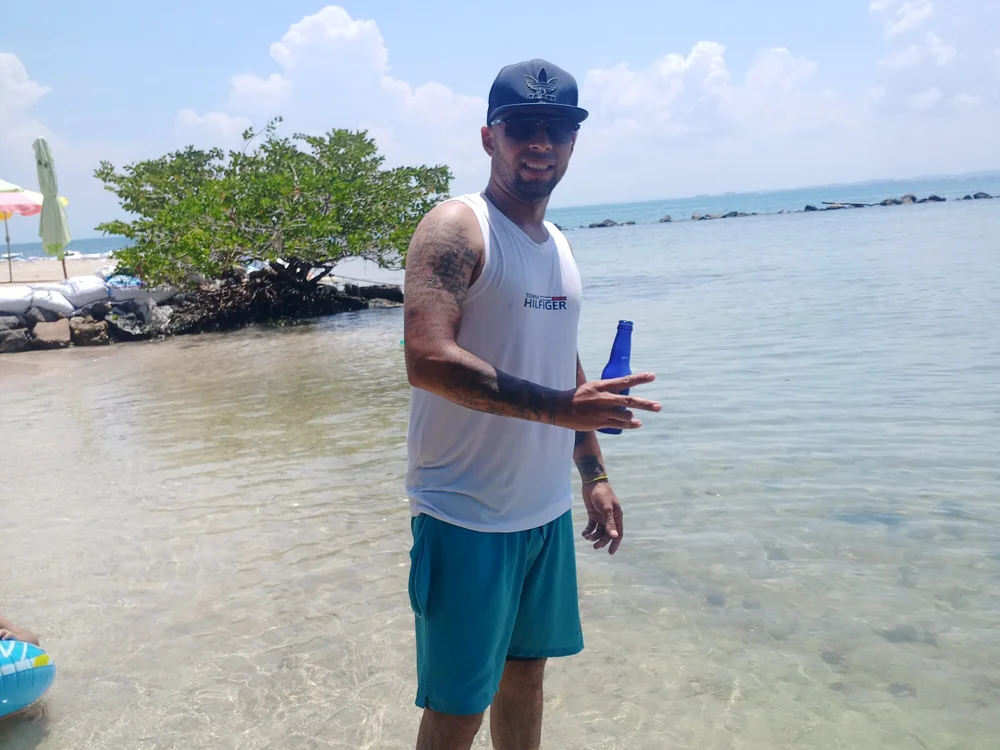 Anthony-hot1 offline chatrum
