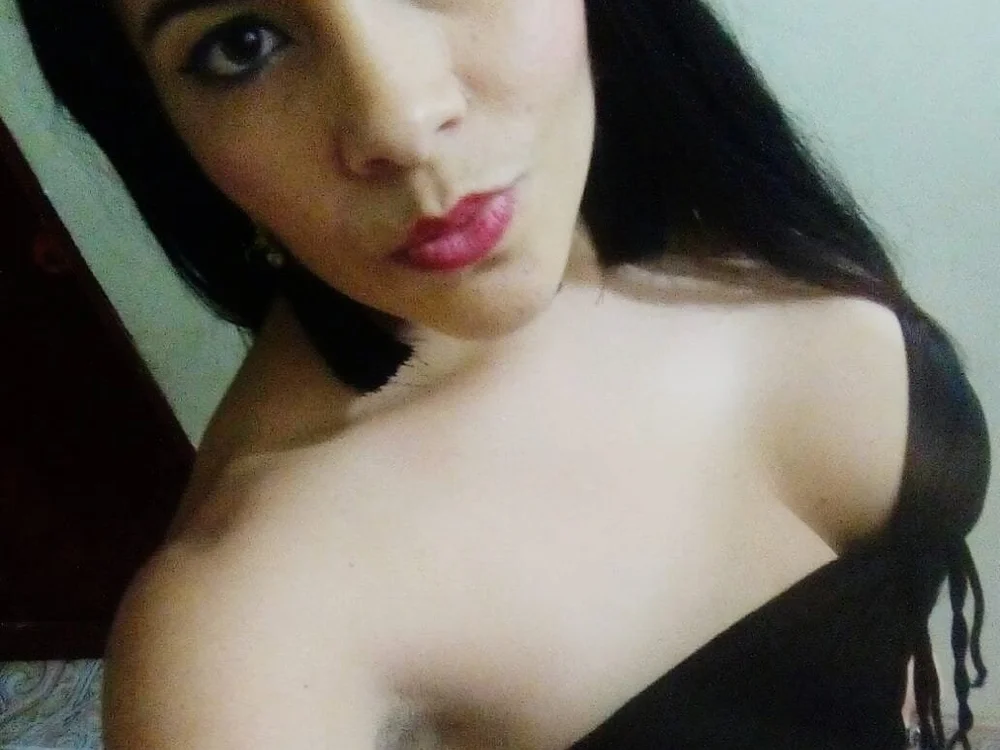 kattythompson's Offline XXX Chat