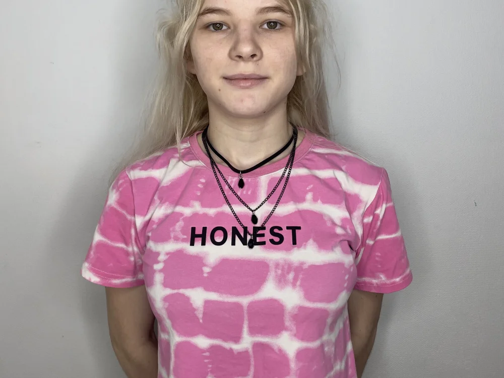 MeganBaggott's Offline Chat Room