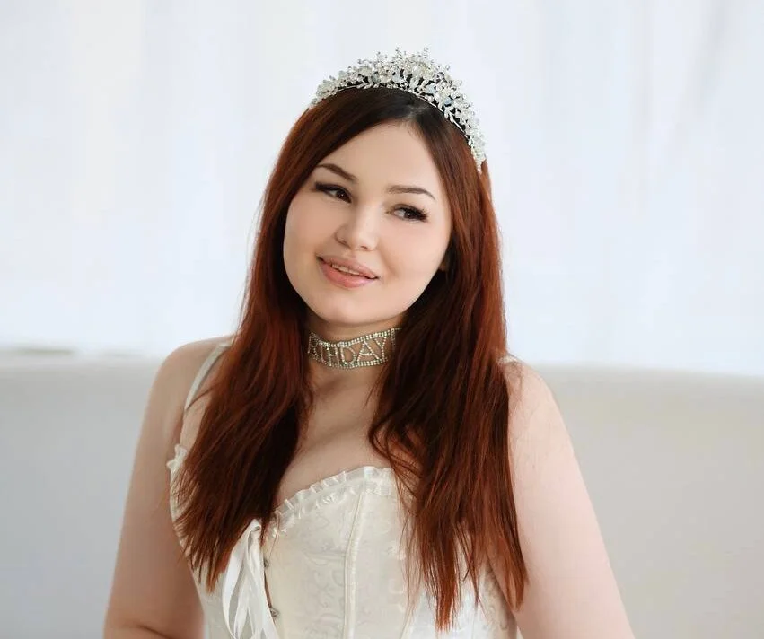 Chatroom XXX hors ligne de CrazyNextDoorGirl