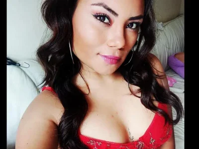 Profile of Sexy_macarena_outdoors