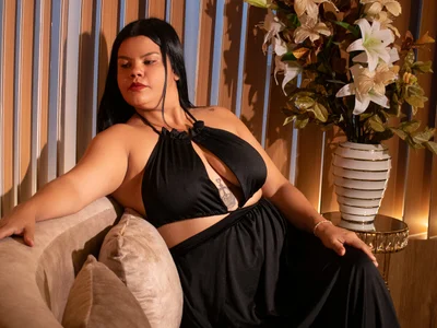 CurvyAry - Girl 