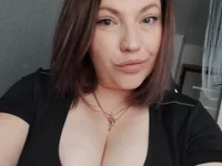 PolinaXmagik's Offline Chat Room