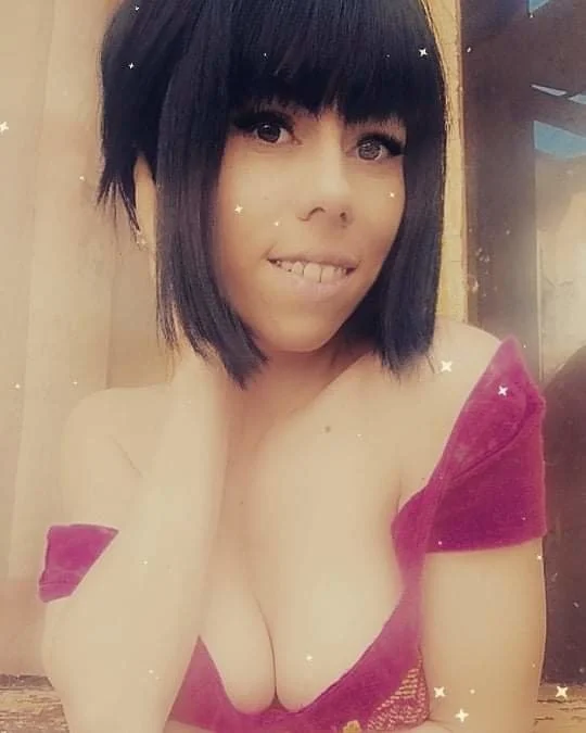 MissCleopatra's Offline Chat Room