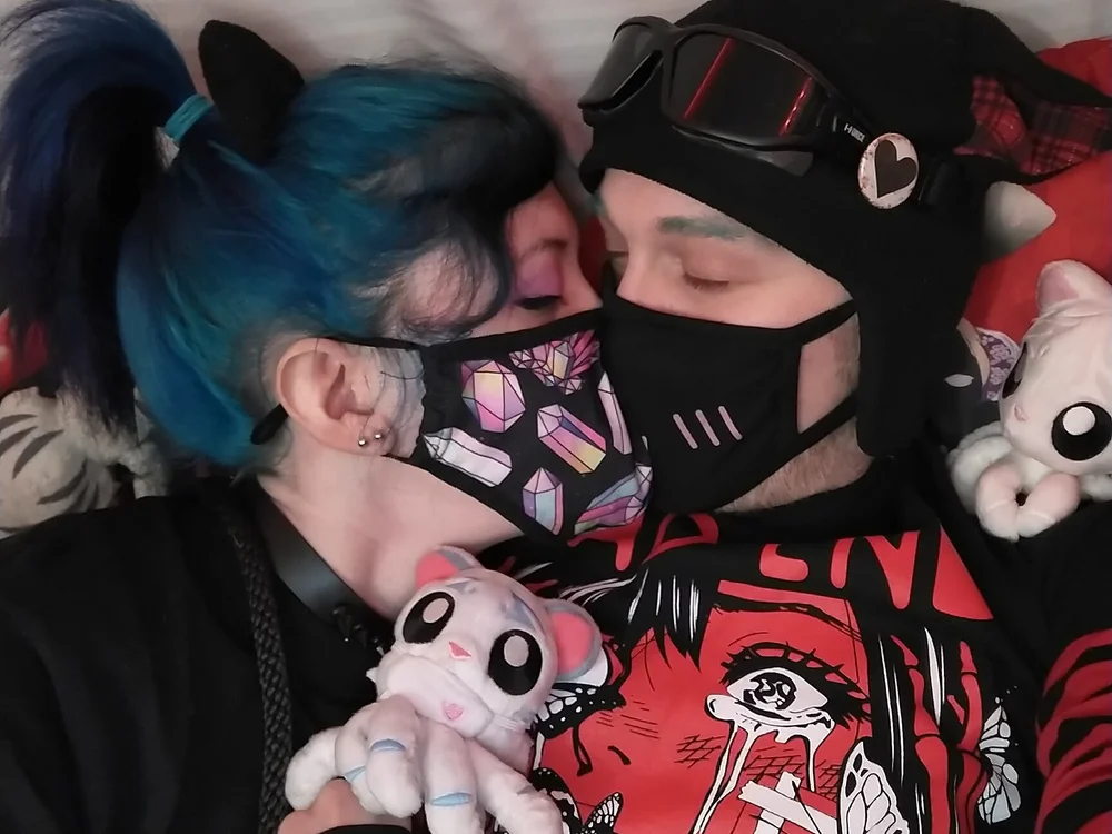 Офлайн-чат Ecchi_Weebs@xh