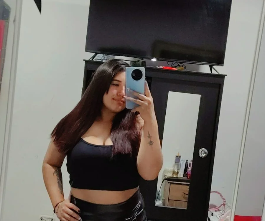 Katya_rivers cam model