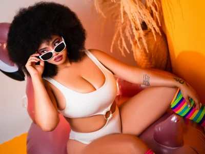 MalaikaBrown webcam livesex profile in ebony cams