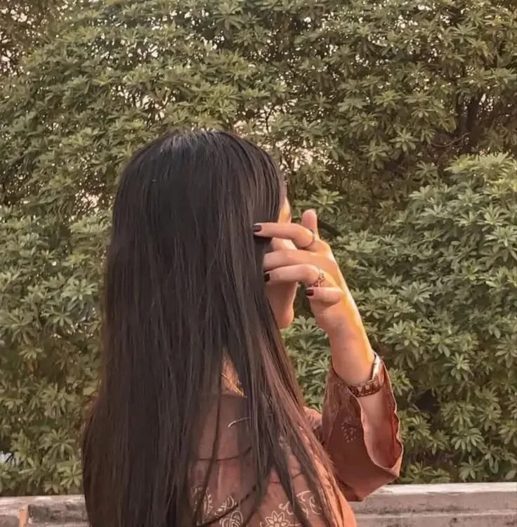 Cute_Ashmita Adlı Modelin Çevrimdışı Sohbet Odası