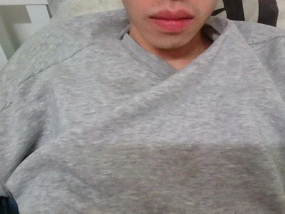 smallmike35's Offline XXX Chat