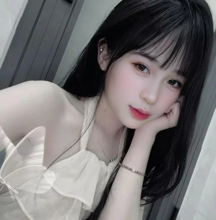 Bbulu7 Chat XXX Ngoại tuyến