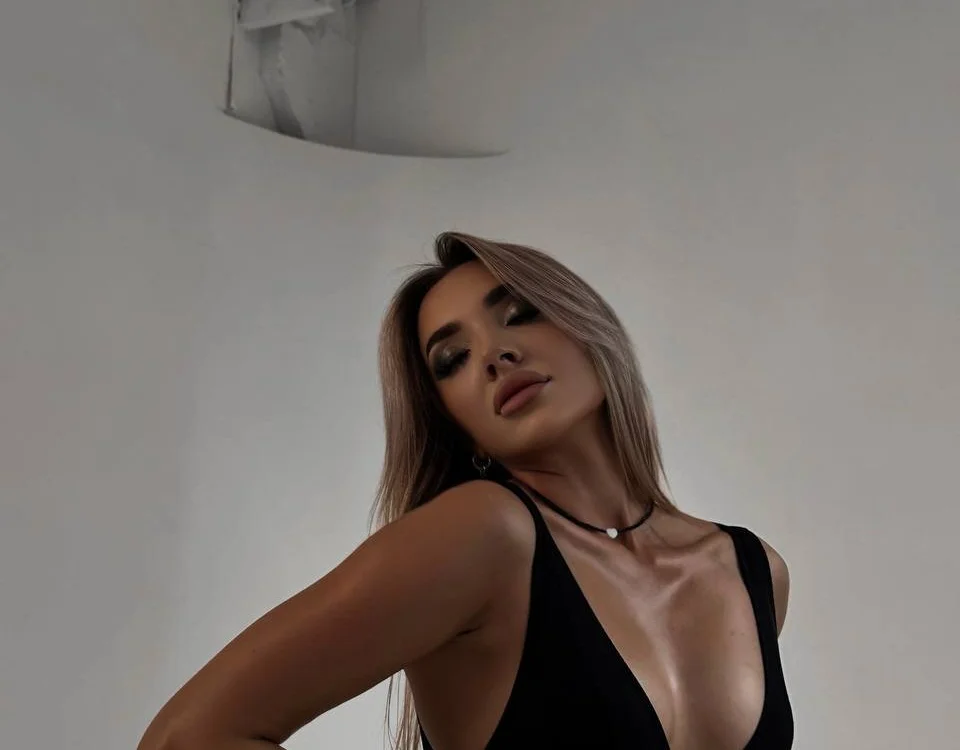 Annette_Smithh's Offline Chat Room