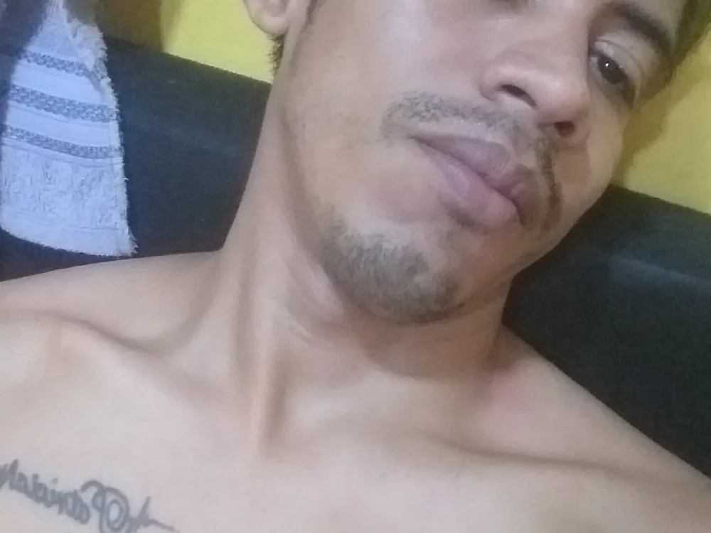 leo_bastos offline chatrum