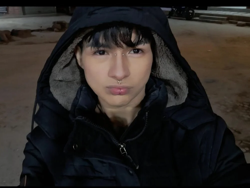 AleAurarashi offline XXX-chatje