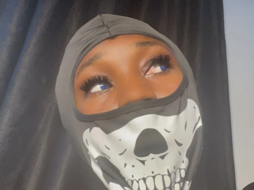 masked_kimberly 離線 XXX 聊天