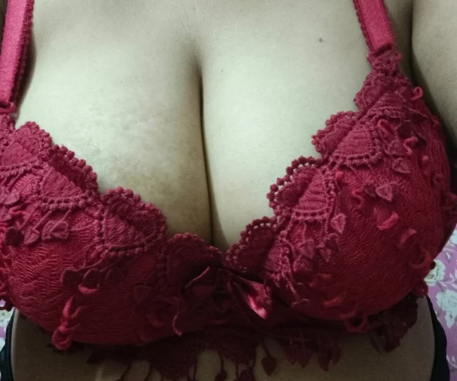 cutesana18 offline XXX-chat