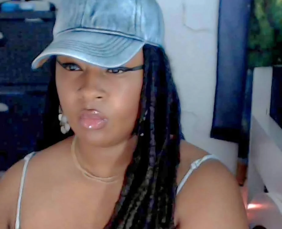 realgoddessdreamn Offline XXX chat