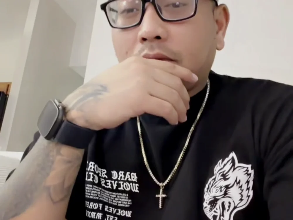 دردشة makemecumhardbitch الجنسية دون اتصال