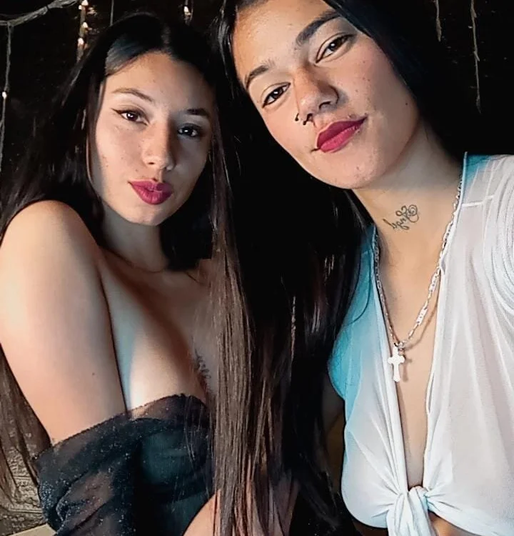 แชท XXX ออฟไลน์ของ liittleangelss_