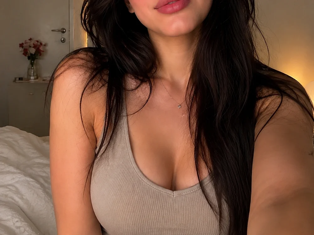 224sara's Offline XXX Chat