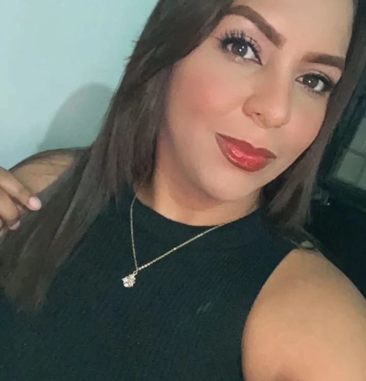melany-9708's Offline Chat Room